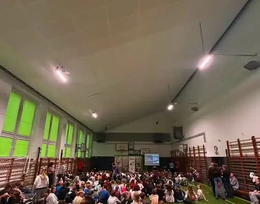 Wiązowna: ponad 300 uczniów rozmawiało o hejcie i odwadze reagowania