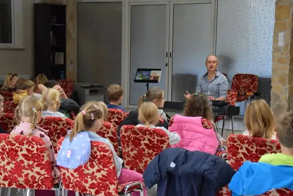 Muzyczna podróż w świat Wandy Chotomskiej – spotkanie w Borowiu